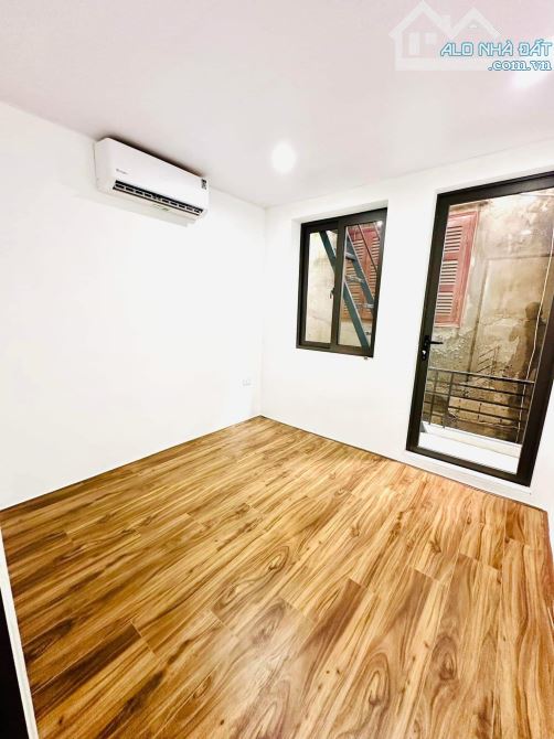 GẤP CẦN TÌM CHỦ MỚI Kim Mã 25m2 x 4T Giá 4.5 tỷ Ba Đình ( có thương lượng)  🏠🏠TRUN - 5