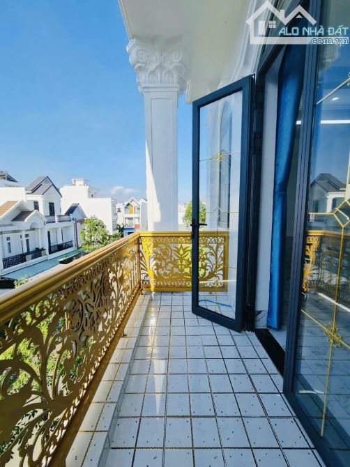 MÊ MẨN TRƯỚC VẺ ĐẸP CỦA CĂN NHÀ 3 TẦNG CAO CẤP TẠI KDC NAM LONG CẦN THƠ - 7