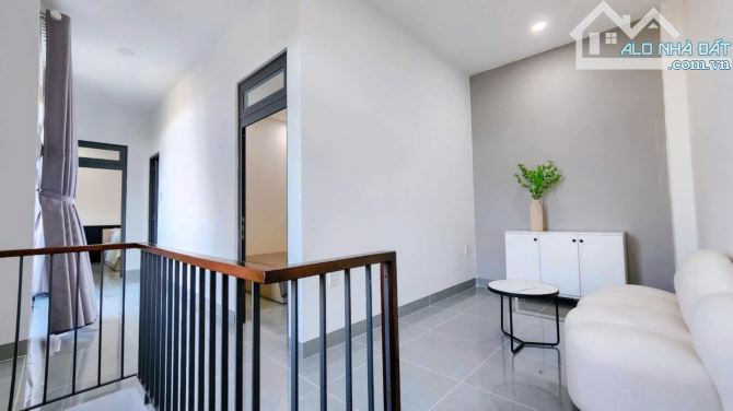 Nhà Đẹp Trung Tâm Tân Lợi | 110m2 sử Dụng - 2 Tầng Kiên Cố | Đường Oto Mới Tinh - Chỉ 2Txx - 8