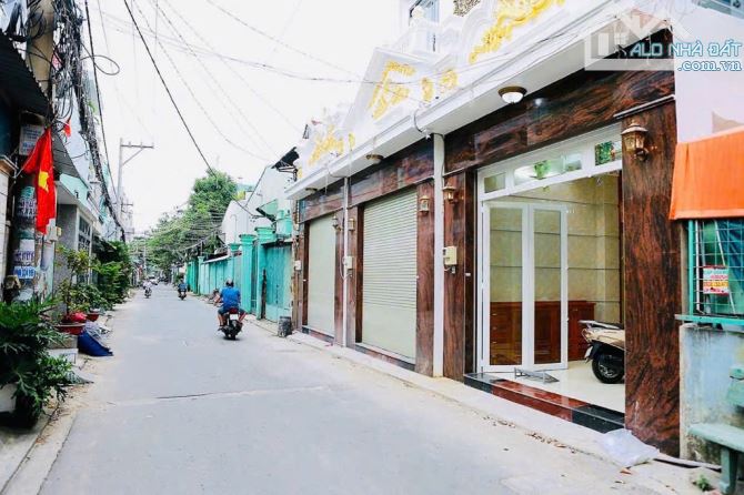 Chủ nhà kẹt ngan-hang cần bán gấp nhà Hẻm 6M Vườn Lài, dt50M2 NGANG 3.9M giá chỉ 3.6 tỷ