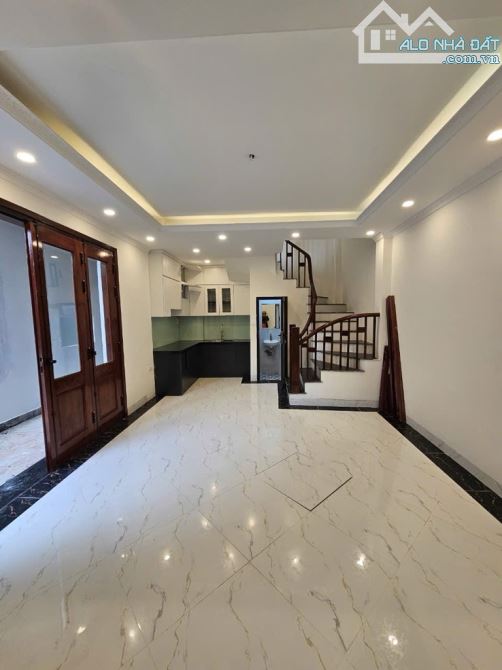 Bán nhà đẹp phố Đàm Quang Trung, 30m2 - mt 4m - 5,7 tỷ có thương lượng