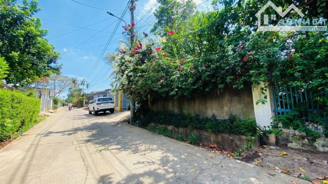 Hẻm 383 Nguyễn Văn Cừ phường Tân Lập (6,3x32m) -Vị trí . GIÁ TỐT !!!