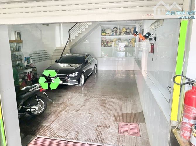 100m2 mặt tiền Nguyễn An Ninh - Ngang 6,6m - 4 tầng BTCT - Có tầng hầm - 2