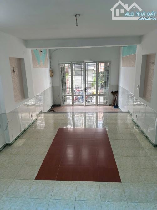 Bán nhà hẻm 6 thông, Lê Thúc Hoạch , Tân Phú, ngang 4.2m, 81m2, giá 7,95 tỷ TL - 2