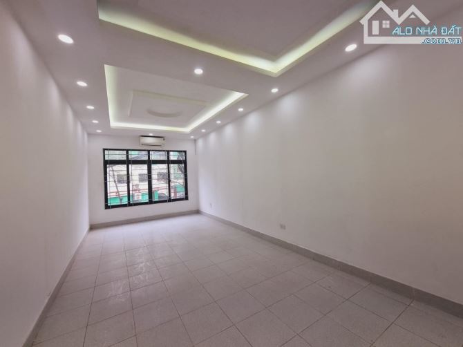 Bán Biệt thự liền kề - KĐT Văn Quán Hà Đông - DT 108m × 5 tầng - Giá bán 32.9 tỷ. - 3