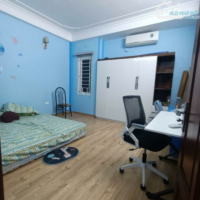 MỸ ĐÌNH NHÀ ĐẸP DÂN XÂY-DT50M2 4 TẦNG Ô TÔ ĐỖ CỔNG -FULL NỘI THẤT GIÁ 9 TY X - 4