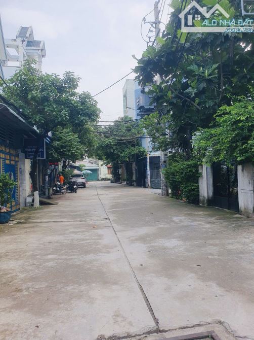 BÁN NHÀ HUỲNH THỊ HAI QUẬN12, 60M2 - 4TẦNG - HẺM XE HƠI THÔNG, CHỈ 4.9 TỶ - 5