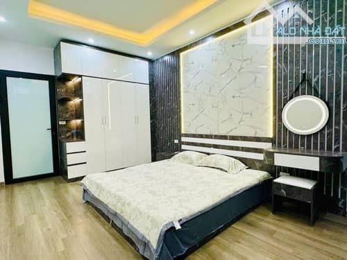 Bán nhà đẹp Minh Khai, 31m2, 5 tầng, 40m ra ô tô tránh, 5.45 tỷ - 5