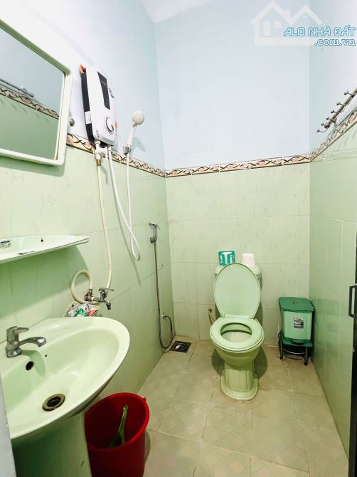 MẶT TIỀN ĐƯỜNG QUANG TRUNG, NHÀ NGHỈ 8 PHÒNG, DÒNG TIỀN HƠN 20 TRIỆU/ THÁNG, 145M2 - 4