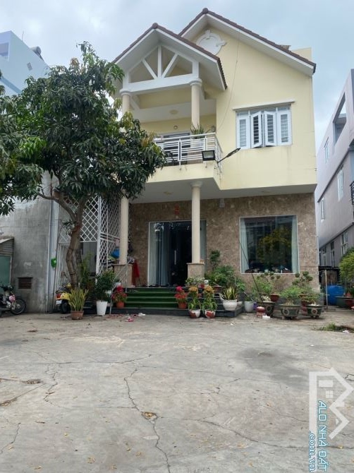 Nhà 2 tầng sát khu nhà ở bộ công an 160 Nguyễn Văn Quỳ Phú Thuận Quận 7, 322m2, 20 tỷ