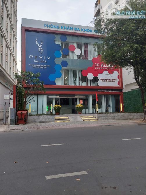 Cho thuê nhà nguyên căn mặt tiền Lý Tự Trọng – P. Bến Thành – Q.1 – TPHCM