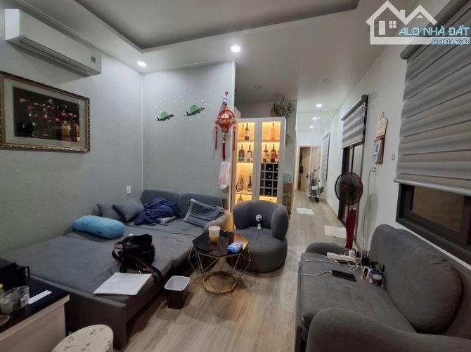 Bán nhà hẻm 6m ô tô vào nhà, Gò Dầu, Tân Phú, ngang lớn hiếm 5m, 87m2, giá 8,15 tỷ TL - 1