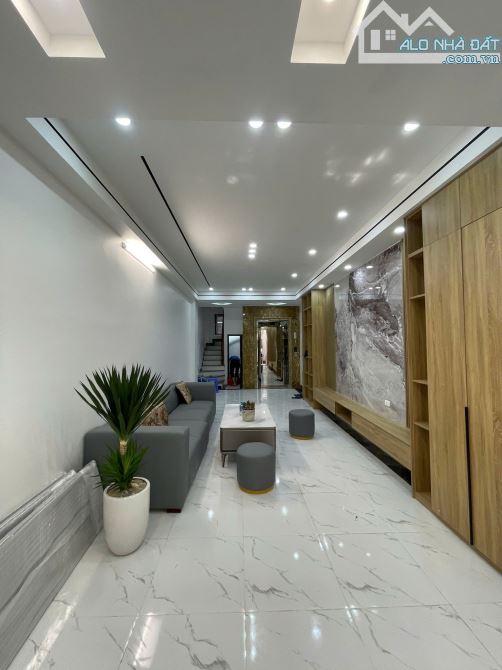 Phân Lô - Nguyễn Khánh Toàn, Công Viên Nghĩa Đô, 50m2, MT 4m, 6 Tầng, Thang Máy 15 tỷ - 1