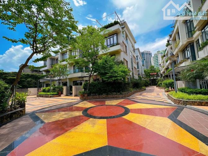 BÁN NHÀ LIỀN KỀ DỰ ÁN 671 HOÀNG HOA THÁM, BA ĐÌNH, 87M, MT 5M, LÔ GÓC, GIÁ 40 TỶ - 1