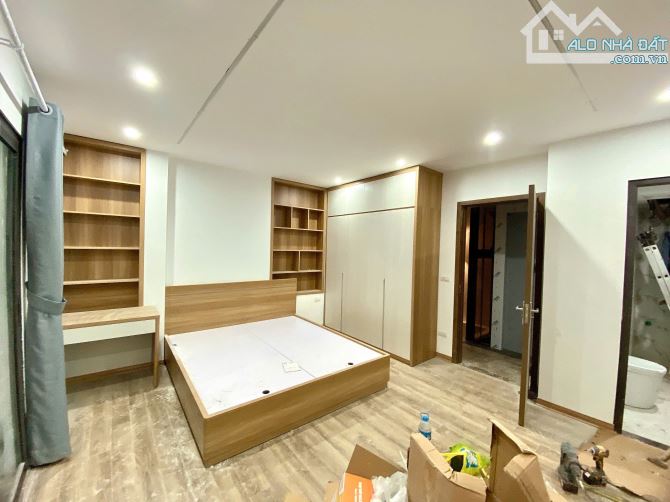 Bán nhà phân lô phố phùng chí kiên dt 50 m2 xây 7 t  thang mái đẹp giá 15 tỷ ô tô vào giá - 1