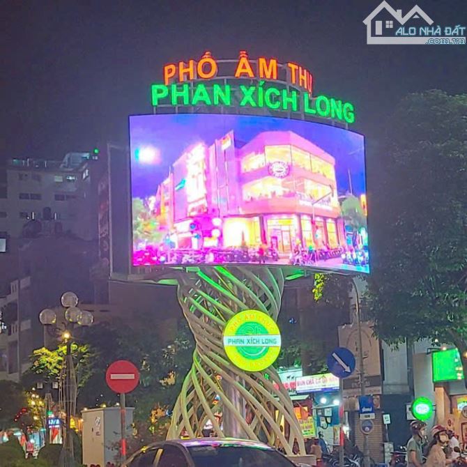 Mặt Tiền Phan Xích Long, P3, Bình Thạnh. DT: 4x20m. Giá: 38,5 tỷ - 1