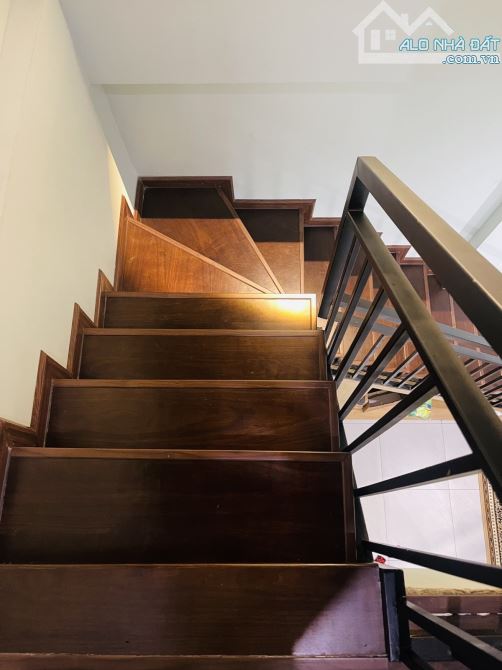 Bán nhà TRẦN KHÁNH DƯ SÁT NGUYỄN VĂN THOẠI, nhà 3 tầng, 2PN, 2WC - 1