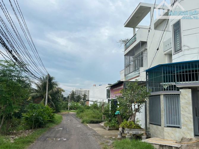 Đất thôn Vĩnh Châu - Vĩnh Hiệp. Gần cạnh KĐT Mỹ Gia.  Diện tích: 128m² ngang 5m nở hậu.  H - 1