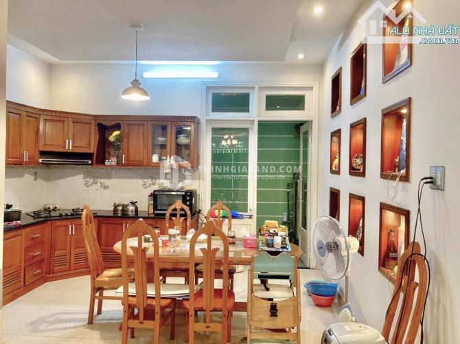 NHÀ PHỐ 1 TRỆT 2 LẦU 70m2, ĐƯỜNG NỘI BỘ 8M - P. NGUYỄN AN NINH VŨNG TÀU GIÁ CHỈ 6,9 TỶ