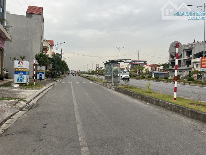 Lô đất Bùi Viện 450m - mt 14,8 m - 2 mặt thoáng - 45tr/m - 1