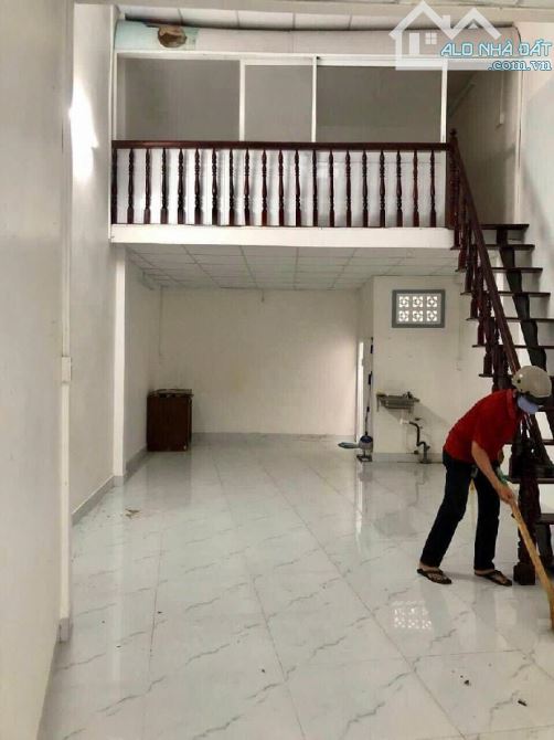 Bán nhà mặt tiền kinh doanh Đặng Minh Trứ - 2 tầng - 55m2 - 4 tỷ 7 - Gần khu Bàu Cát - Tân - 2