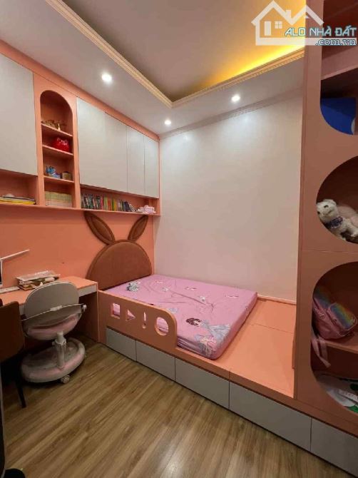 💥Nhà Đẹp Dân Xây, Hoàng Cầu, Ngõ Thông, 20m Ra Ôtô Tránh, DT 45m2, 4 Tầng, Giá 8.3 Tỷ - 2