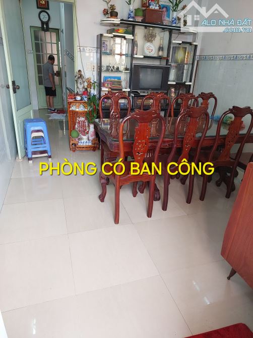 Bán nhà Đẹp MẶT TIỀN đường Thích Bửu Đăng.Phường 1.GV.DTSD 180m2.Giá 11.5 Tỷ.Dài 25m - 2