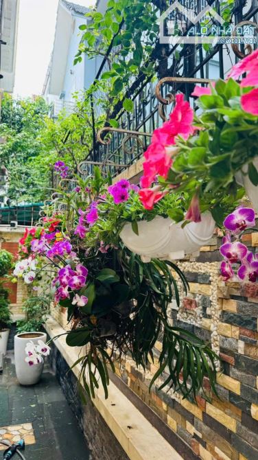 BÁN KHU BIỆT THỨ BẮC LINH ĐÀM. KINH DOANH . CHO THUÊ. QUÁ ĐẲNG CẤP