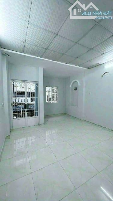 NHÀ 2 MẶT HXH TRƯỚC SAU - TÂY THẠNH - TÂN PHÚ - 42M2 - 2 TẦNG - 2PN,2WC - 5 T.Ỷ - 2