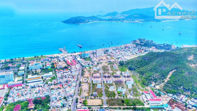 Bán Nhà Cách Biển 600m - Đường nhựa 10m - DT 66,4 m2 - Nha Trang - 2