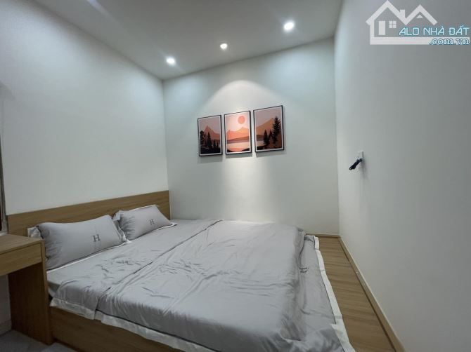 LÔ GÓC MỸ KHÊ 5 - DT KHỦNG 179M2 - 200M RA BIỂN - XÂY CĂN HỘ CỰC NGON - 10 TỶ - 2