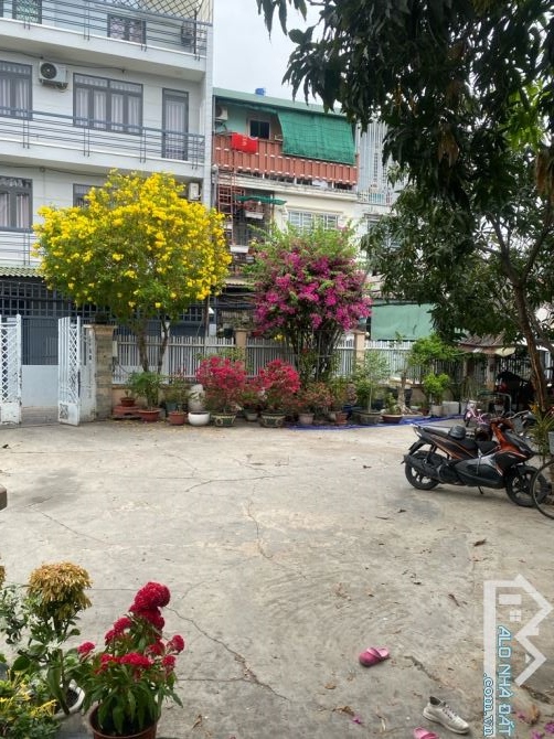 Nhà 2 tầng sát khu nhà ở bộ công an 160 Nguyễn Văn Quỳ Phú Thuận Quận 7, 322m2, 20 tỷ - 3