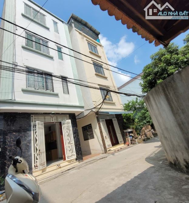 SIÊU PHẨM NHÀ PHỐ YÊN HÒA, YÊN NGHĨA, HÀ ĐÔNG, DT 30M2, 4 TẦNG, MT 5.6M, GIÁ: 3.9TỶ, Ô TÔ - 4