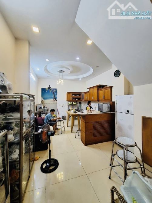 🔥SỐC🔥HẺM 8M XE TẢI CÓ LỀ ĐƯỜNG - Thân Nhân Trung - Cộng Hoà - 4 tầng - 75m2 - 13 tỷ - 4