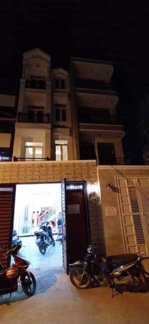 HẺM XE TẢI ĐUA - PHAN HUY ÍCH, P12, Q.GV  XE HƠI NGỦ TRONG NHÀ, GIÁ 6.5 TỶ - 4