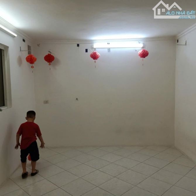 Bán nhà đẹp An Dương,27m2, 4 tầng, mt 5.5m, 5m ra ô  tô, sổ riêng, 5.39 tỷ - 5