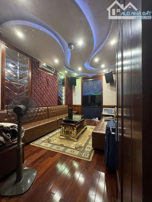 BÁN KHU BIỆT THỨ BẮC LINH ĐÀM. KINH DOANH . CHO THUÊ. QUÁ ĐẲNG CẤP