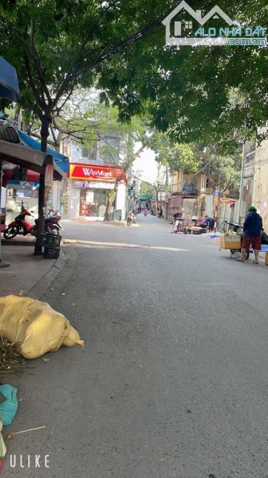 NHÀ BÁT KHỐI, CỔ LINH, LONG BIÊN,  BÁN ĐẤT TẶNG NHÀ 2 TẦNG, Ô TÔ 7 CHỖ ĐỖ SÂN, - 5