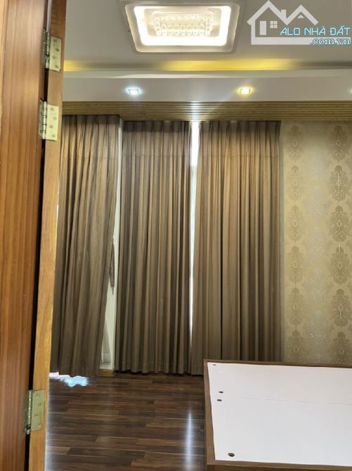 Nhà Khu Ao Sen Tên Lửa Bình Tân 4 Tầng 5x20M2 Mới Đẹp Ở Ngay - Chỉ 12 Tỷ 9 - 8