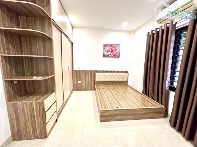 NHÀ TRẦN CUNG, NHÀ MỚI Ở NGAY, MẶT NGÕ KINH DOANH, GẦN OTO, GẦN PHỐ, 51m2, MT 4m GIÁ 9TỶ - 9