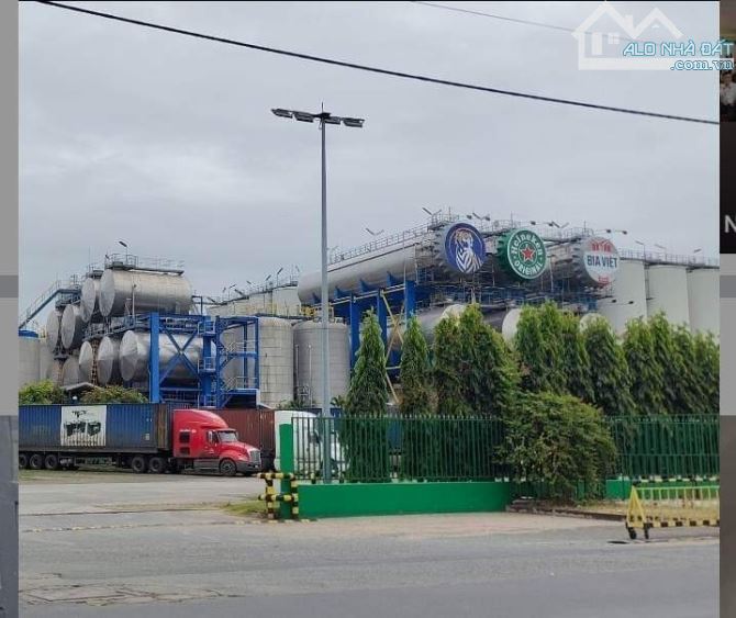 KHÁCH SẠN 6 TẦNG QUẬN 12, Mặt tiền đường Lê Văn Khương