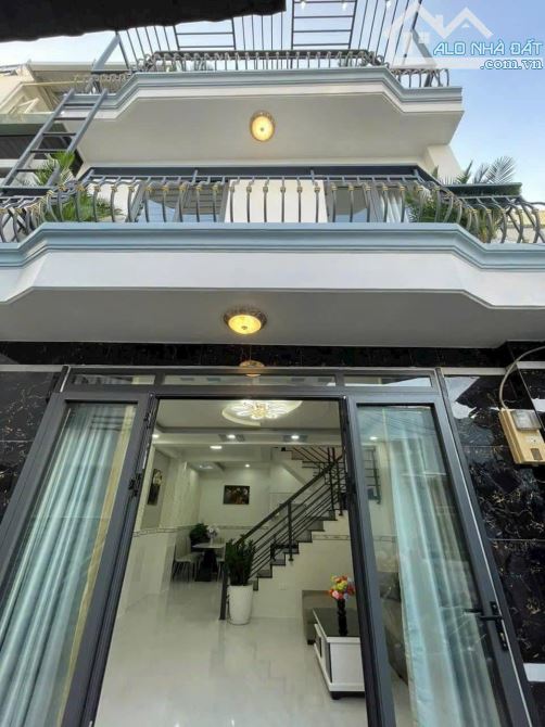 Chủ gửi bán gấp nhà hẻm 417/69/ Quang Trung Gò Vấp, P. 10 giá 4,2 tỷ/39m2 1 trệt 2 lầu - 1