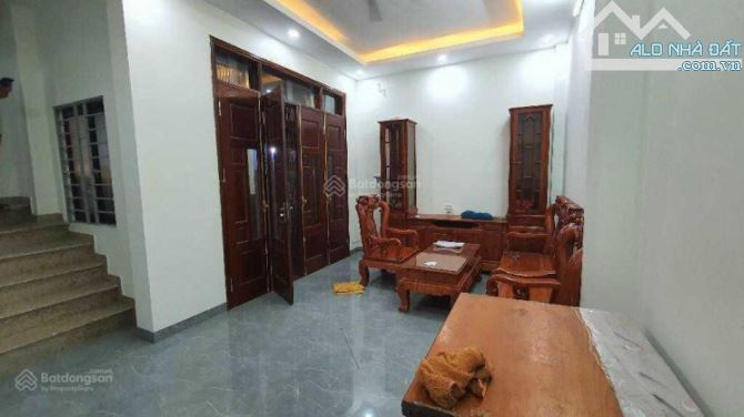 Bán nhà Tứ Hiệp Thanh Trì 2 tầng 30m2 .