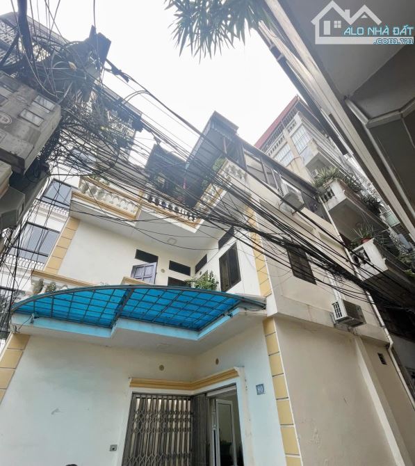 BÁN NHÀ MẶT NGÕ HOÀNG HOA THÁM 10,4 TỶ 45m 3 TẦNG MT 6m Ô TÔ TRÁNH KINH DOANH BA ĐÌNH.