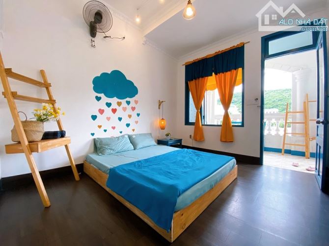 12,5 tỷ doanh thu 120 triệu, Homestay 250m2 View Sông Nguyễn Tri Phương, Hội An. ĐẸP MÊ L