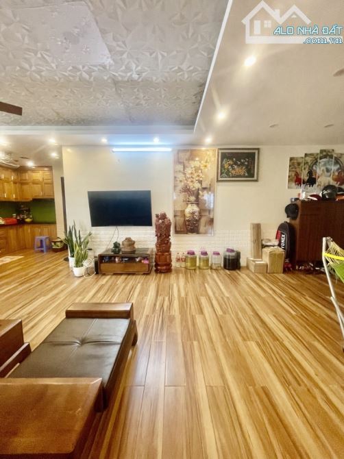 NHÀ ĐẸP Ở LUÔN, FULL NỘI THẤT, CHUNG CƯ BTL THỦ ĐÔ, YÊN NGHĨA, 121M2, 4 NGỦ, 4,45 TỶ