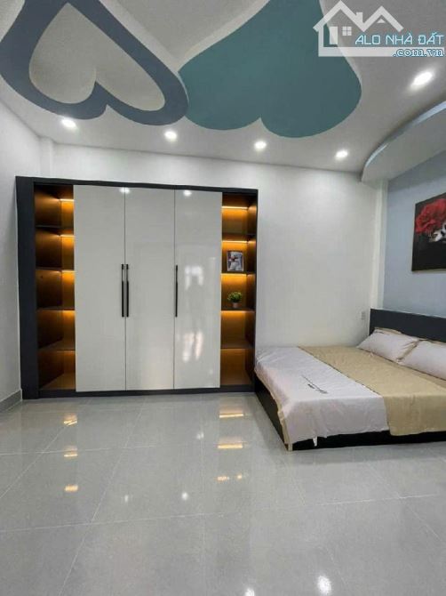 Chủ gửi bán gấp nhà hẻm 417/69/ Quang Trung Gò Vấp, P. 10 giá 4,2 tỷ/39m2 1 trệt 2 lầu - 2