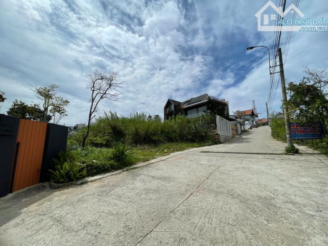 Bán lô đất view rừng thông đường Hoàng Hoa Thám thành phố Đà Lạt - 1