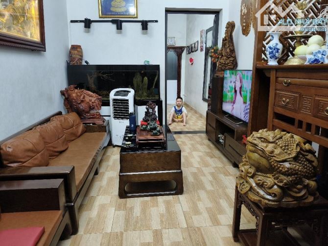 RẺ NHẤT QUẢ ĐẤT M U A ĐẤT TẶNG NHÀ 2 TẦNG DÂN XÂY TẠI THUÝ LĨNH - 1