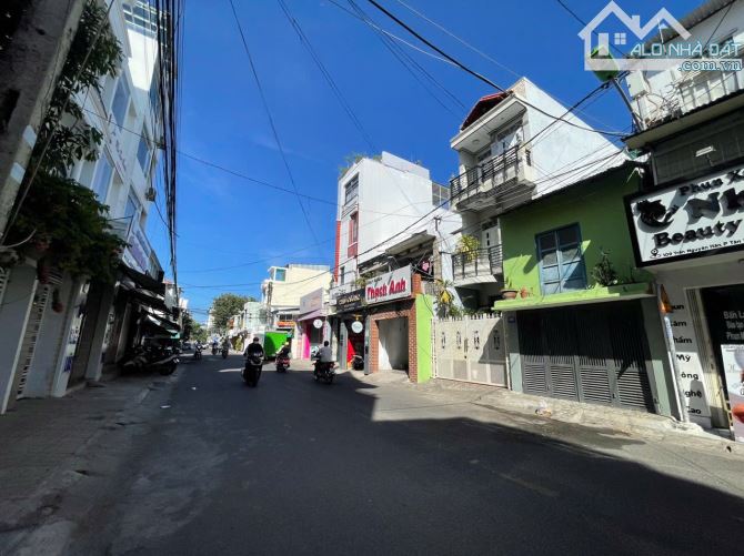 Bán nhà hai tầng mặt tiền đường Trần Nguyên Hãn- Nha Trang- Khánh Hoà - 1